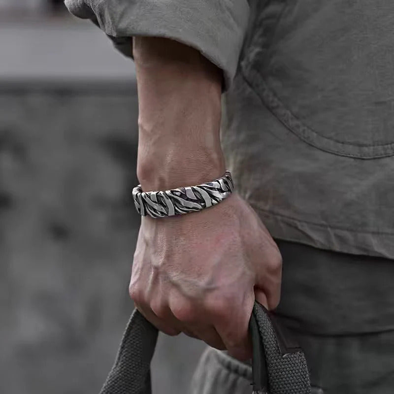 Bracelet en métal poli et durable | Prométhée
