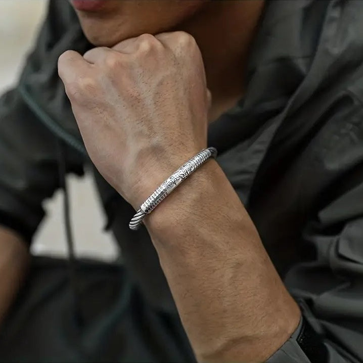 Bracelet en métal poli et durable | Sun Tzu